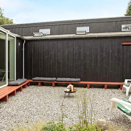 Vakantiehuis Holiday Vaeggerlose Clxxvi Bøtø By